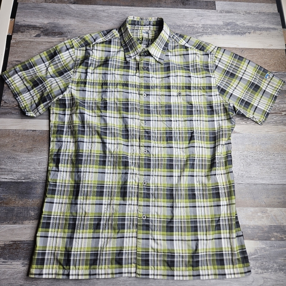 Kuhl Men's Performance Short Sleeve Button Down Shirt Gray Green Plaid Large